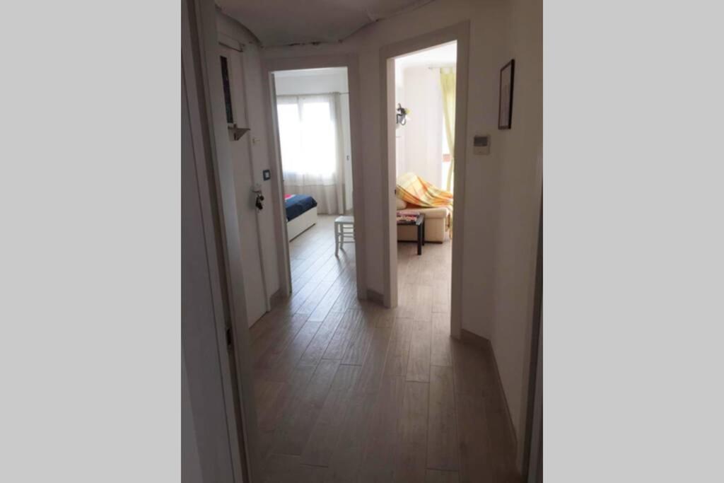 Ferienwohnung Grand F2 60Mq Centre Antibes, Proche Plages, Commerces, 2 Balcons, Parking, Train, Bus, Deco Vintage, Pet Friendly, Ideal Famille Ou 1-2 Couples Exterior foto